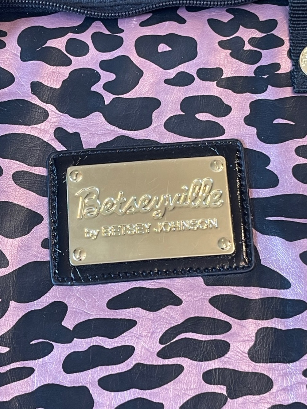 Betseyville by Betsey Johnson Leopard Print Soft Case Laptop Bag - Picture 6 of 11